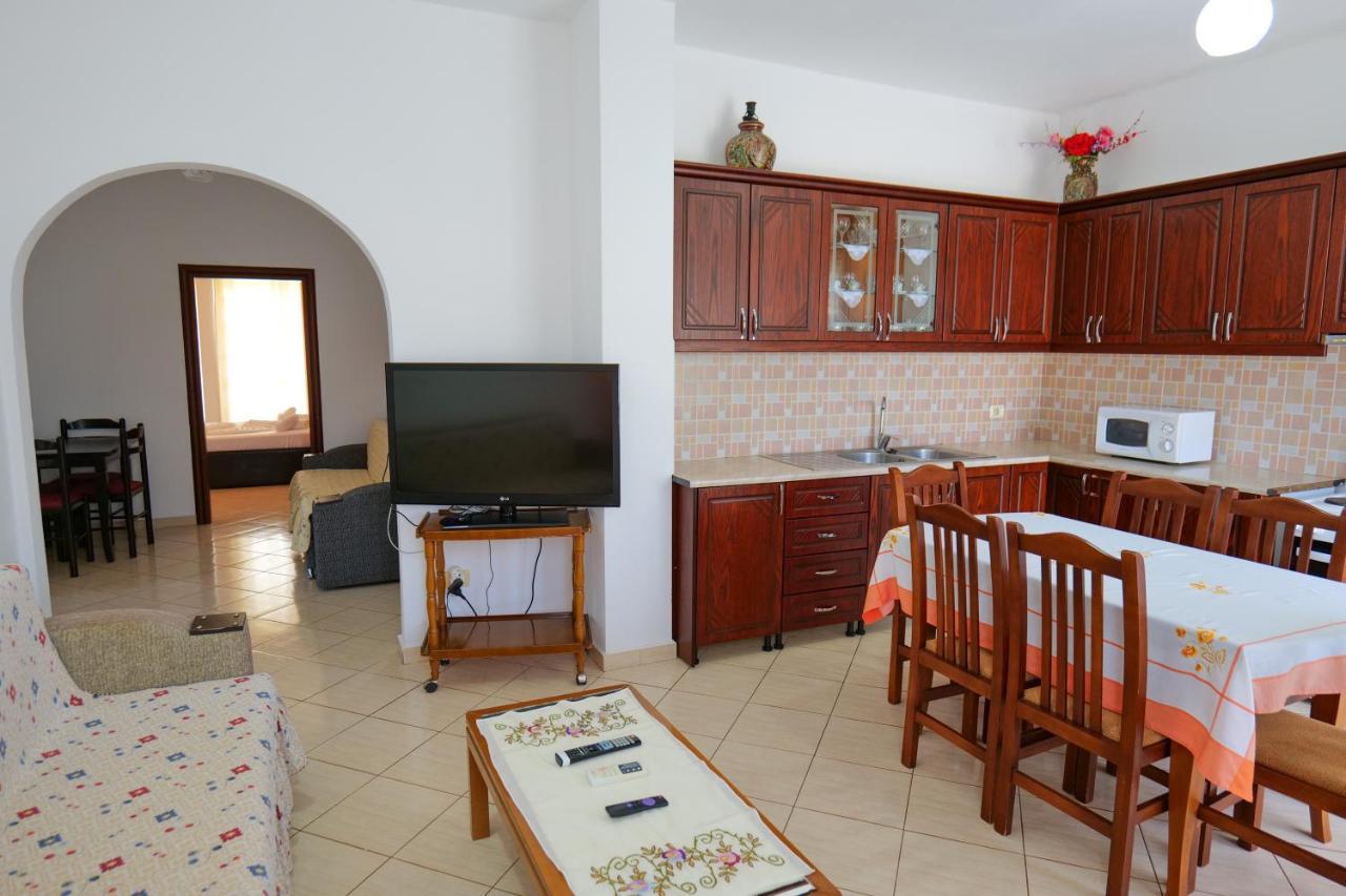 Ilias House Ksamil Exterior foto