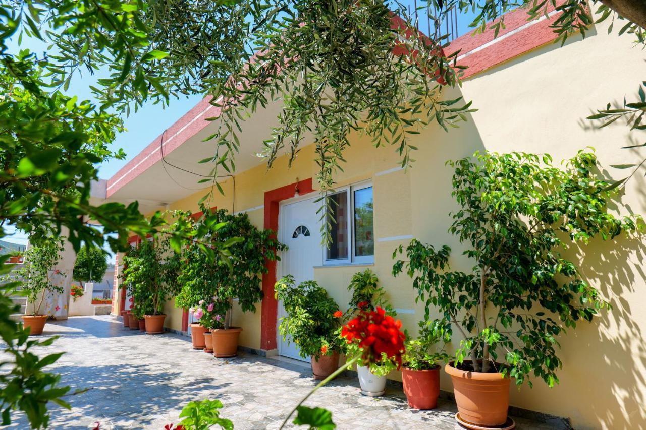 Ilias House Ksamil Exterior foto